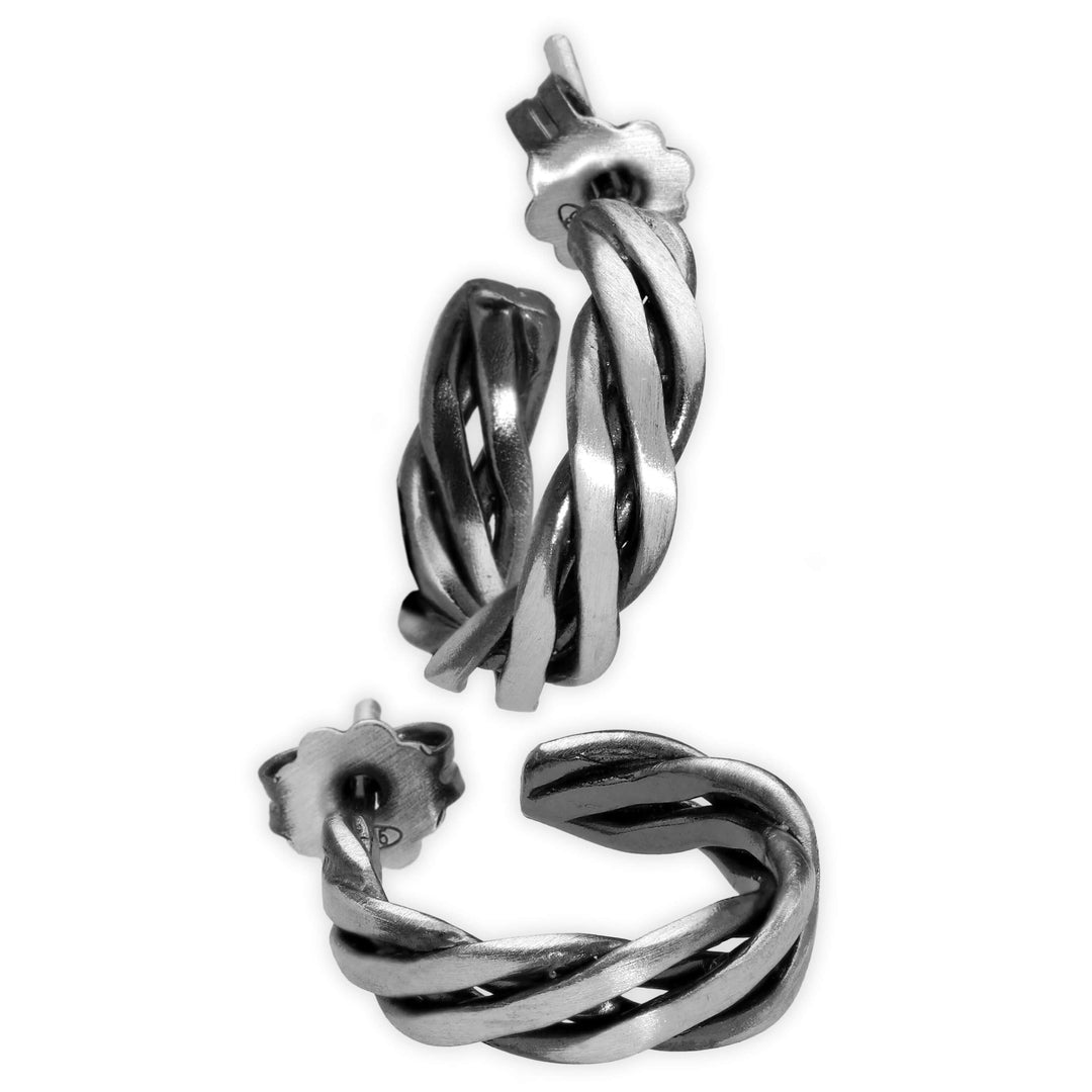 Huggie hoop earrings made of twisted wire