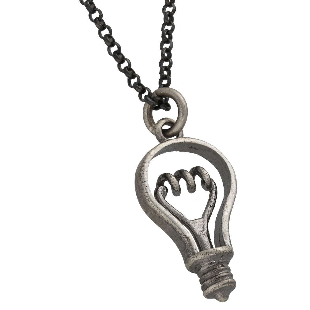 Light bulb pendant